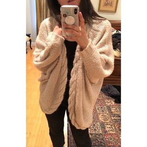 H&M Dusty Rose sweater - one size